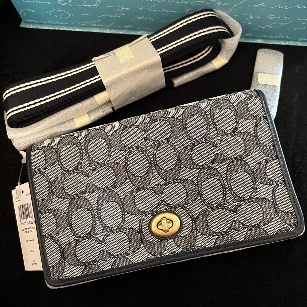 Coach Hayden turnlock crossbody/clutch